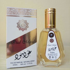 Oud Mood (Eau de Parfum) - Ard Al Zaafaran / ارض الزعفران التجارية