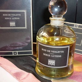 Bois de violette - Serge Lutens