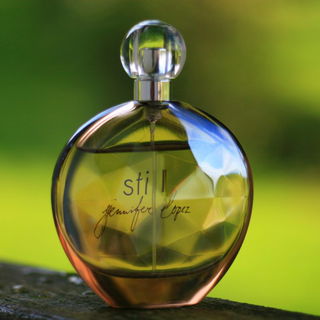 Still (Eau de Parfum) - Jennifer Lopez