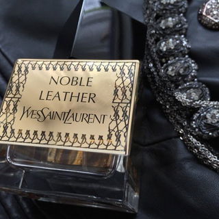 Collection Orientale - Noble Leather - Yves Saint Laurent