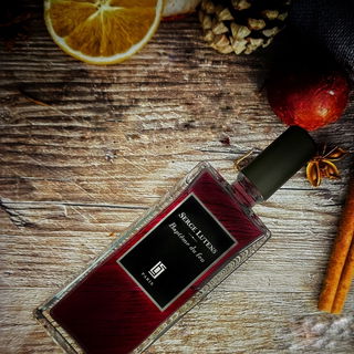 Écrin de fumée - Serge Lutens