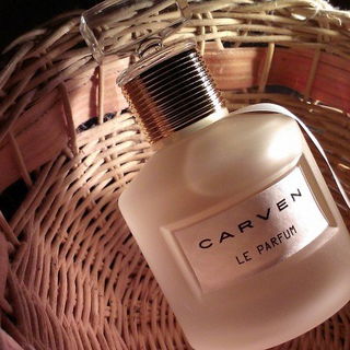 Le Parfum - Carven