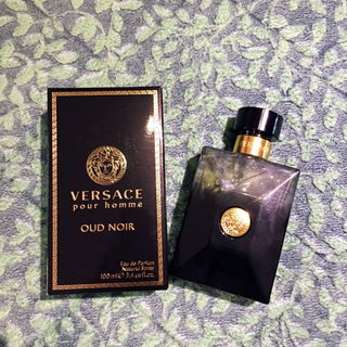 Versace pour Homme Oud Noir by Versace
