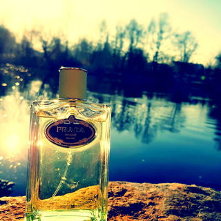 Infusion d'Iris (Eau de Parfum) (2015) von Prada