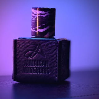 Jamaican Ambergris: Purple Sultani von Ensar Oud