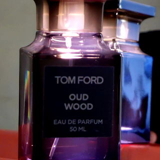 Oud Wood (Eau de Parfum) von Tom Ford