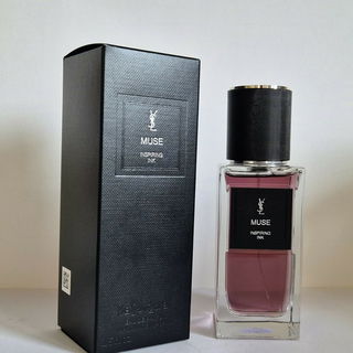 Muse von Yves Saint Laurent