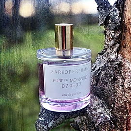 Purple Molécule 070·07 - Zarkoperfume