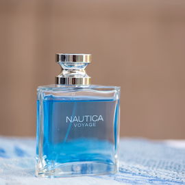 I believe it's almost mandatory that every man somehow ends up with a bottle of this when starting their collection. No complaints. There is a time and place to smell like a synthetic cucumber.