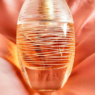 The Silk (Eau de Parfum) von Sensai