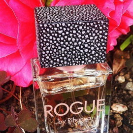 Rogue - Rihanna