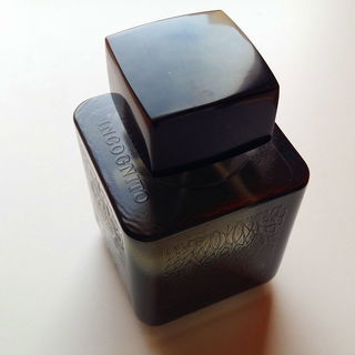 Provenance Tales - Incognito - Rouge Bunny Rouge