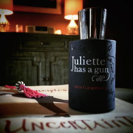 Gentlewoman - Juliette Has A Gun