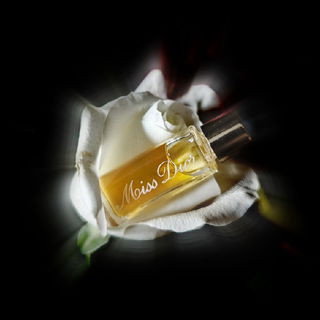 Miss Dior (Extrait de Parfum Original)