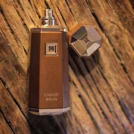 Le Parfum Poudré - Eau de Parfum Frangipanier / Le Parfum d'Été Poudré - T. LeClerc