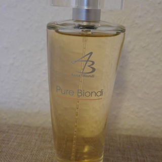 Pure Biondi by Anna Biondi