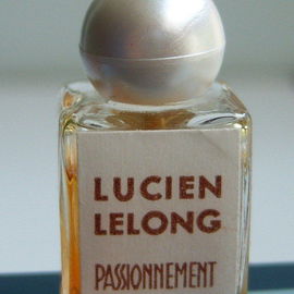 Passionnément (Parfum) - Lucien Lelong