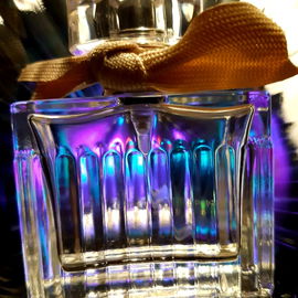 Crystal Noir (Eau de Toilette) - Versace
