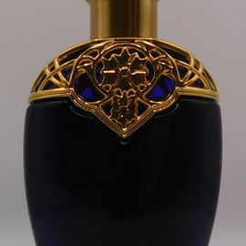 Mesmerize (Cologne) - Avon