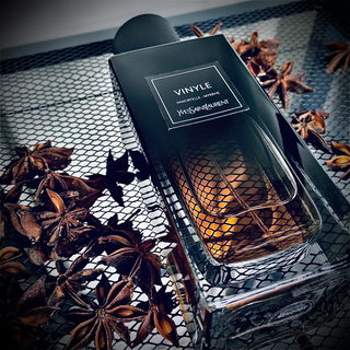 Vinyle - Yves Saint Laurent