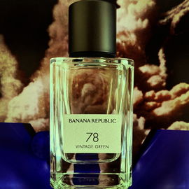 78 Vintage Green - Banana Republic