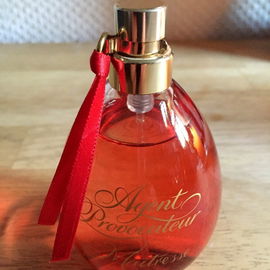 Maîtresse Eau Provocateur - Agent Provocateur