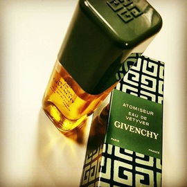 Eau de Vetyver - Givenchy
