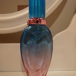 Island Kiss (2004) - Escada