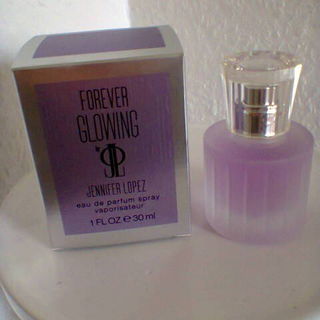 Forever Glowing von Jennifer Lopez