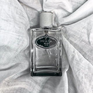 Infusion d'Iris Cèdre von Prada