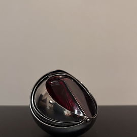Kingdom (Parfum) by Alexander McQueen
