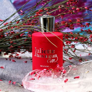 MMMM... - Juliette Has A Gun