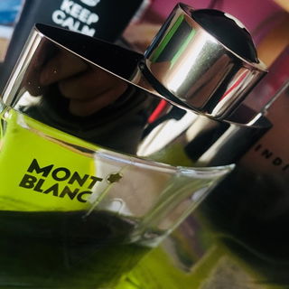 Individuel (Eau de Toilette) by Montblanc