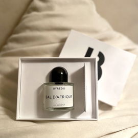 The Wedding Silk Santal | 36 - Kayali
