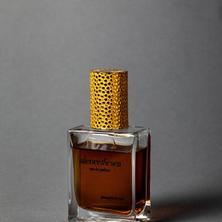 silencethesea (Eau de Parfum) - Strangelove NYC