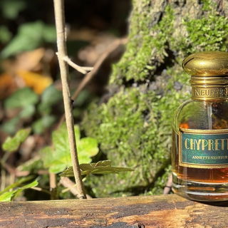 Chyprette by Annette Neuffer