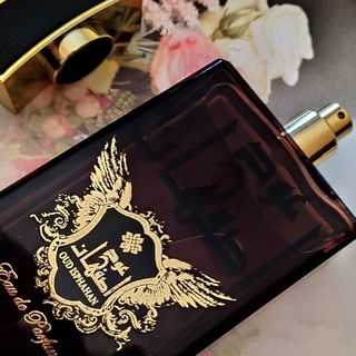 Oud Isphahan by Ard Al Zaafaran / ارض الزعفران التجارية