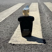 Hallo ihr Lieben, danke fürs Vorbeischauen. Ich wünsche euch allen eine schöne Woche! 🙏🥰💛 (von Myfumi)