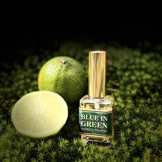 Blue In Green von Annette Neuffer