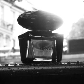 Crystal Noir (Eau de Parfum) - Versace