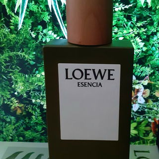Esencia (Eau de Toilette) von Loewe