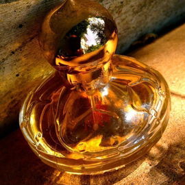 Intuition (Eau de Parfum) - Estēe Lauder