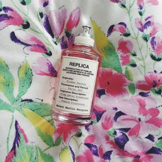 Flower Market von Maison Margiela