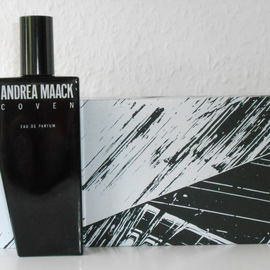 Coven - Andrea Maack