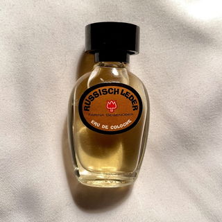 Russisch Leder (Eau de Toilette) von Johann Maria Farina gegenüber dem Jülichs-Platz