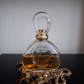 First (Eau de Toilette)