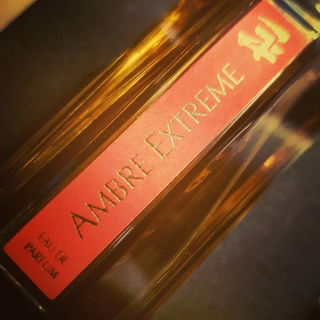 L'Eau d'Ambre Extrême by L'Artisan Parfumeur