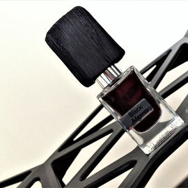 Black Afgano - ausgestellt auf dem Chair One, von Konstantin Grcic.