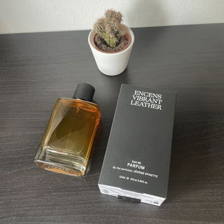 Encens Vibrant Leather von Zara