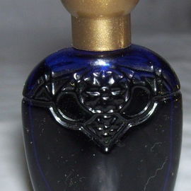 Mesmerize (Cologne) - Avon